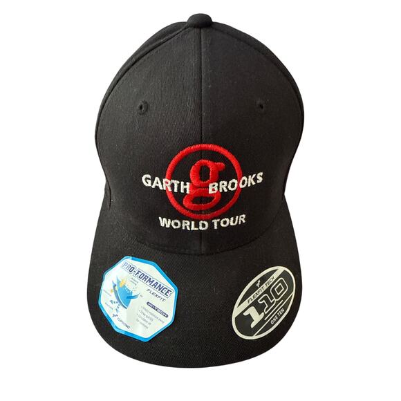 Garth Brooks World Tour Black Red Hat 110 Flex Fit Technology Adjustable Cap NEW - Picture 1 of 5